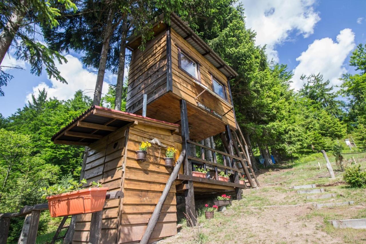 Tree House Gorski Lazi Trsce ภายนอก รูปภาพ